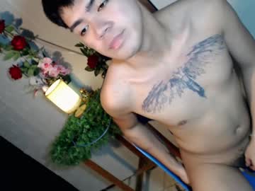_cumwithrussel