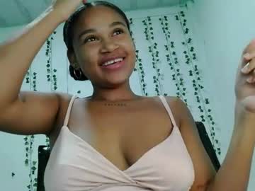 akemy_saunderz