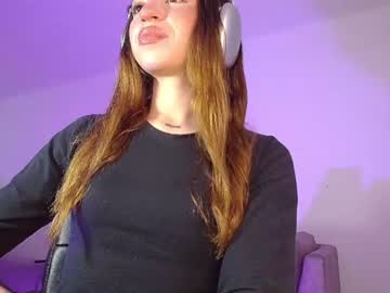 alina_lee01