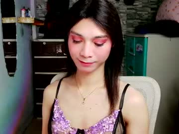 amorous_tina