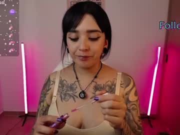 angela_lauren