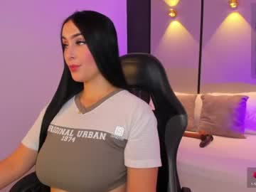 ashly_moonn