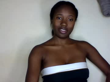 cathia_bella