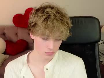 curly_twinkboy