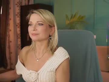 gloria_lovely