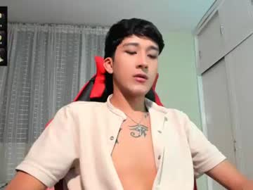 guy_veryhot1