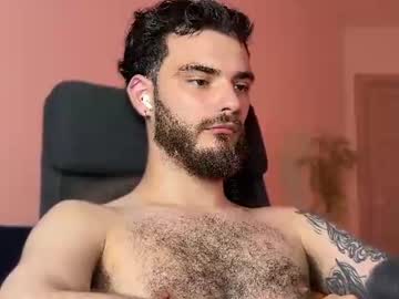 guynextfurr