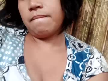 hotpreggymommy1993