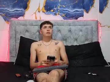 julian_wolf18