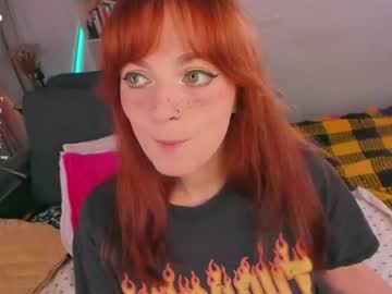 juliet_schoolgirl
