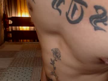 justine_hunk