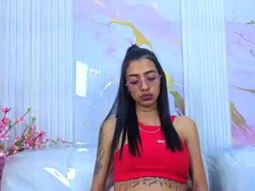 karlaslutskinny__