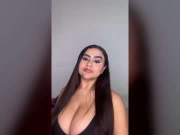 katia_bigboobs11