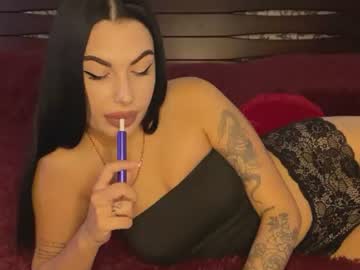 lana_del_play