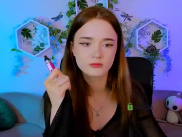 liana_kisses