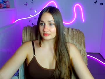 lora_kisses