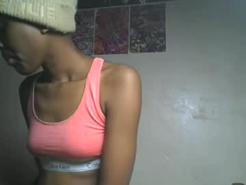 lovers_oncam