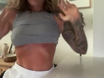 madame_andi