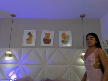 mia__bailey_
