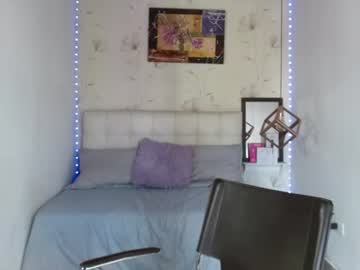 mia_velvet1