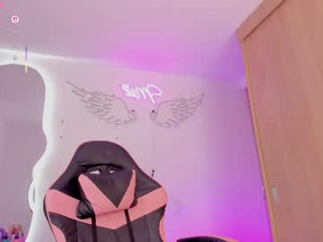 mia_yourmommy