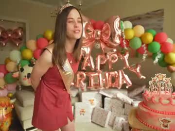 newchloe18