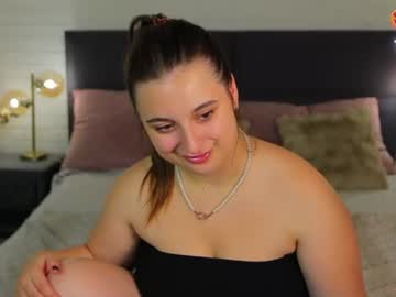 nicole_de_lux