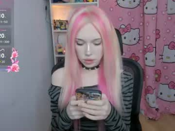 nikkimiltonss