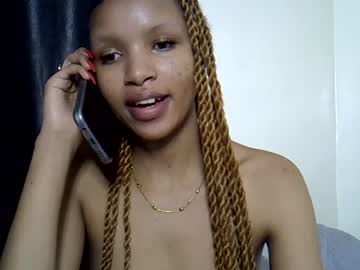 petite_melinda