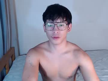 pinkcock_froi