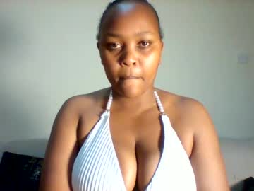 pretty_dee1