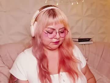 satyn_doll