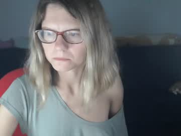 shy_moony