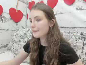 shyly_lisa