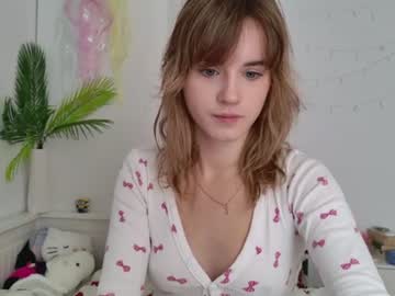 tessa_shy_