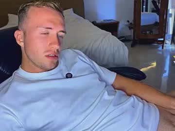 tommy_cumfinger