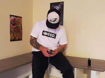 tommy_knuckles
